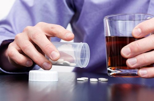 Sirkə turşusu içib öldü