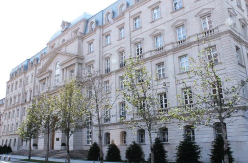 Nazirlik 321 vəzifəli şəxsi cərimələdi