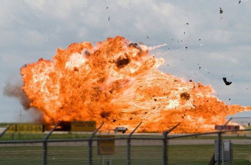 SON DƏQİQƏ: Broyler fabrikində dəhşətli partlayış: Ölən və yaralananlar var