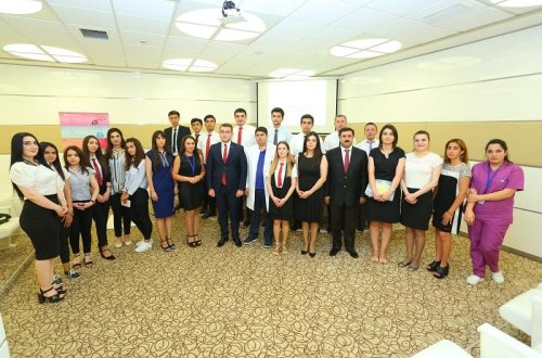 “28 iyul Beynəlxalq Hepatitlə Mübarizə günü”nə həsr olunmuş tədbir keçirilib - BİNƏQƏDİDƏ