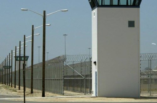 12 məhkum həbsxanadan qaçdı