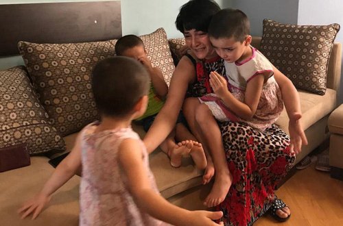 3 azyaşlını atıb sevgilisinə qoşulub qaçan anadan YENİ XƏBƏR - FOTO