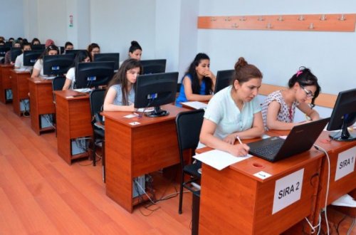 Təhsil Nazirliyi: 30 minə yaxın namizəd imtahan verib