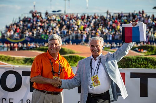ABŞ estafeti Azərbaycana verdi