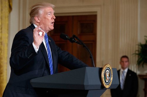 ABŞ mətbuatı Trampın vergidən yayındığını iddia edir