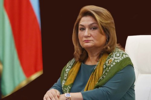 Hicran Hüseynova kondisionerli kabinetdə: Culfada zorlama, Lənkəranda quyuya atma, Şəmkirdə isə…