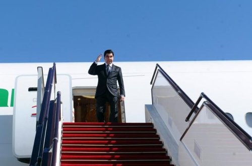 Türkmənistan Prezidenti Azərbaycana gəldi - FOTO