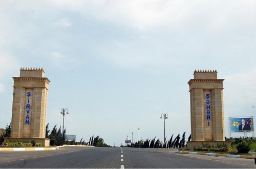 İcra başçısıyla polis rəisi üz üzə gəldi- Şirvanda “məmur müharibəsi”