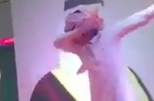 Ərəb teleaparıcı 