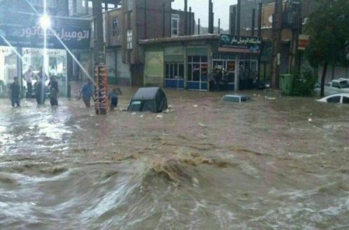 İranda sel nəticəsində 11 nəfər ölüb