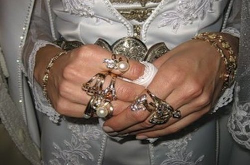 Azərbaycanda gündəmi bir-birinə vuran ŞOK HADİSƏ! Təzə gəlin görün hansı cadudan öldü