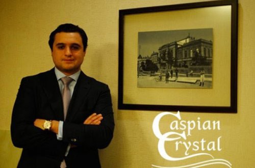 Mahmudovun oğlu biznesə qayıtdı