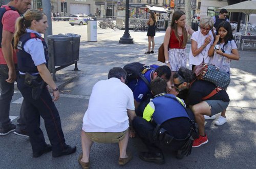 Barselonada terror: 13 ölü - VİDEO +18