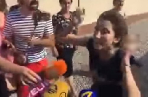 Gürcüstanda polis həmyerlilərimizin evlərinə basqın etdi, qadınlar səs-küy qopardı -VİDEO