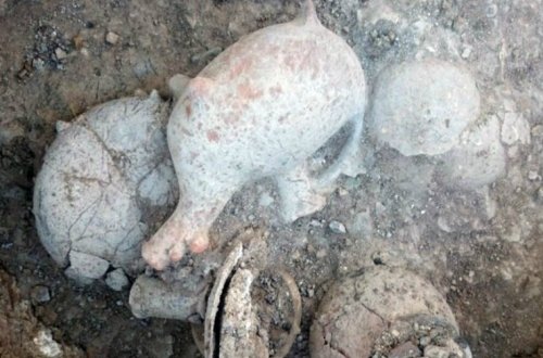 Lerikdə oğurlanan nadir əşyalar tapıldı