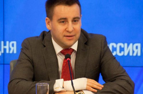 Nazirin müşavirini ildırım vurub öldürdü