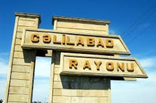 Cəlilabadda Azərbaycan bayrağı belə təhqir olundu- 