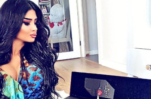 SON DƏQİQƏ: Azərbaycanlı holdinq rəhbərinin qızının 18+ 