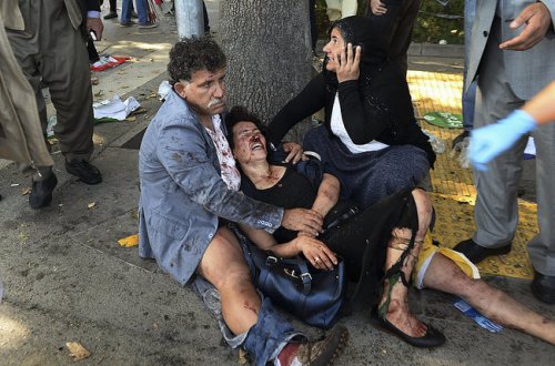 SON DƏQİQƏ! İranda terror hücumu: ÖLƏNLƏR VAR