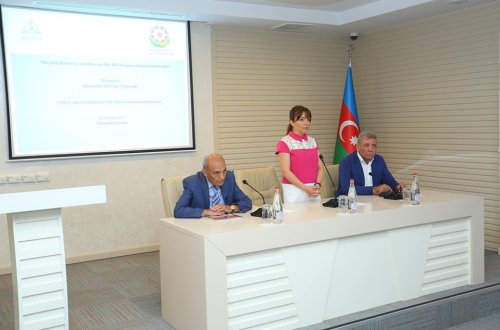 Binəqədi rayonunda “Heydər Əliyev və Azərbaycan dili: Dövlət quruculuğu kontekstində”  adlı  məlumat saatı keçirildi.