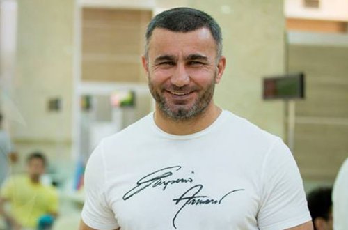 Qurbandan rekord - Simeoneni “taxtdan saldı”