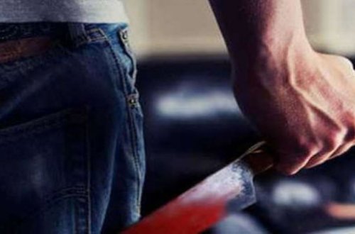 Bakıda üç qardaş bıçaqlandı