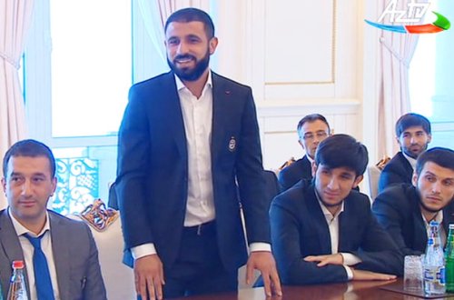 Prezident Rəşadı təriflədi - Video + yenilənib