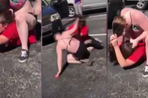 İki qız küçənin ortasında dava etdi - VİDEO
