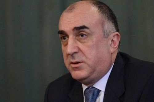 Elmar Məmmədyarov Budapeştə gedir