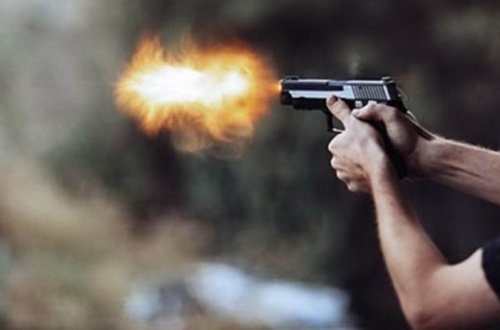 Qız üstündə mübahisə qanla bitdi - Ölən və yaralananlar var