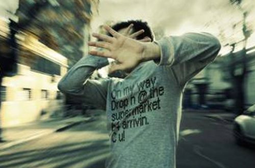 Aeroport yolunda 16 yaşlı oğlanı maşın vurdu