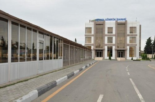 Azərbaycan vətəndaşı daxili orqanında heroin keçirmək istədi