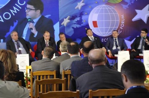 Azərbaycanlı gənc Ermənistanın keçmiş baş nazirini və deputatını belə susdurdu - POLŞADA