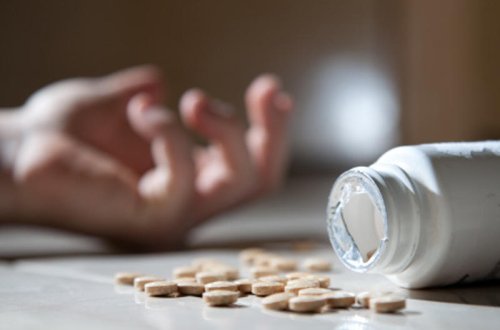 Bakıda ana işdən çıxan qızına 