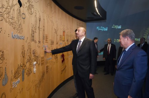 Azərbaycan prezidenti “EXPO 2017 Astana” sərgisində – FOTO