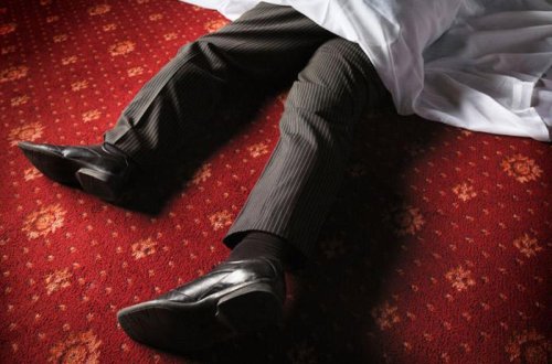 Bakıda mənzildə meyit tapılıb