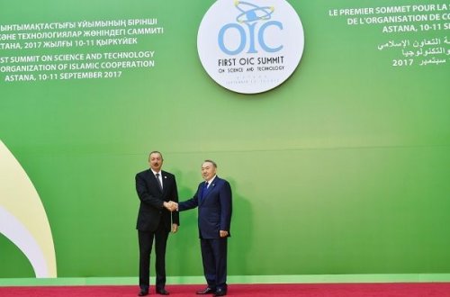 İlham Əliyev Astanada İslam Əməkdaşlıq Təşkilatının Sammitində – FOTO