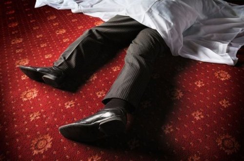 Bakıda mənzildə meyit aşkarlandı