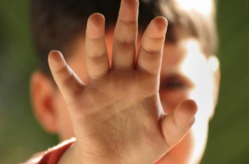 Bakıda 5 yaşlı oğlunu boğan qadın Psixiatriya Xəstəxanasına göndərilib