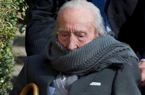 İngiltərədə 102 yaşlı kişi zorlama cinayətinə görə həbs edildi