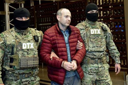 Lapşinin anası Bakıdadır