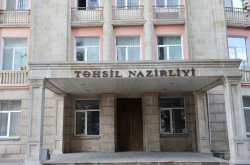 Nazirlik: Təfəkkür Universiteti akkreditasiyadan keçmədiyi üçün tələbələrə diplom verilməyəcək