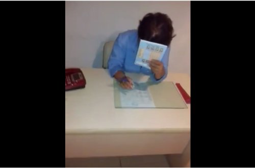 Bakıda xəstəxanada 40 dərəcə qızdırması olan uşağa baxmağa həkim tapılmadı - VİDEO