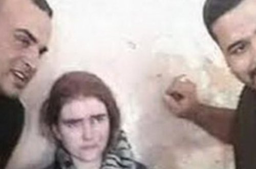 Müsəlman ölkəsindən 16 yaşlı qızla bağlı QORXUNC QƏRAR - VİDEO