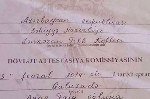 Oğlana “tibb bacısı” diplomu verilib - Video