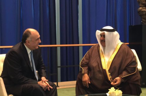 Elmar Məmmədyarov Bəhreyn Krallığının xarici işlər naziri ilə görüşdü