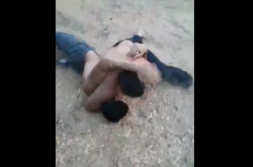 Həmyerlimiz erməni kəndində erməniləri rüsvay etdi: Qaldırıb yerə ÇIRPDI - VİDEO