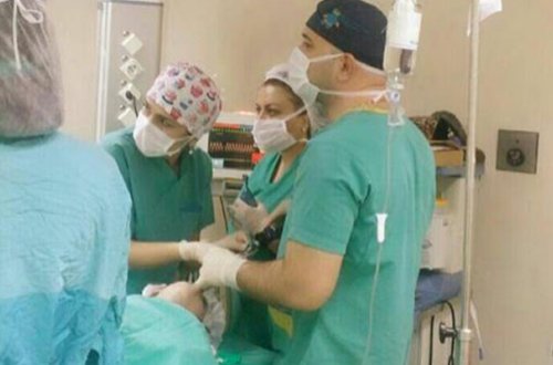 Bakıda 10 aylıq körpə günəbaxan tumu yedi - Əməliyyat edildi