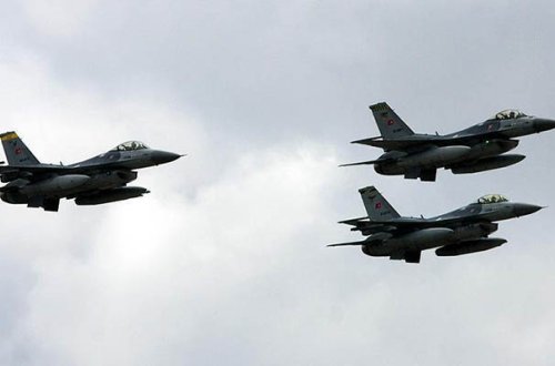 Türkiyə İraqın şimalını bombaladı - 13 ölü