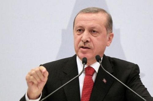 Ərdoğan: Bərzani özünü oda atdı